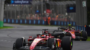 Leclerc se hace con la pole en un mal día para Alonso y Sainz Jr. en Melbourne