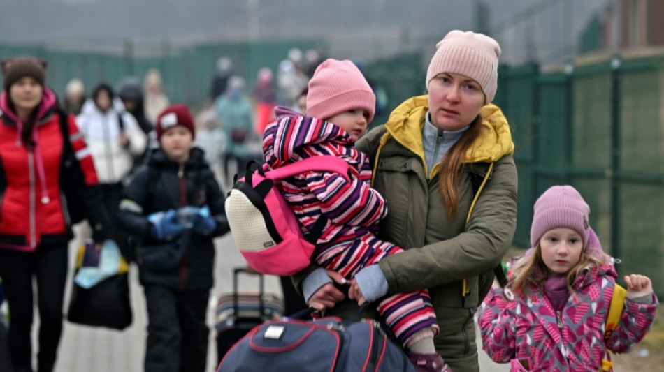 Länder bekräftigen Aufnahmebereitschaft für Flüchtlinge und fordern Bundeshilfe