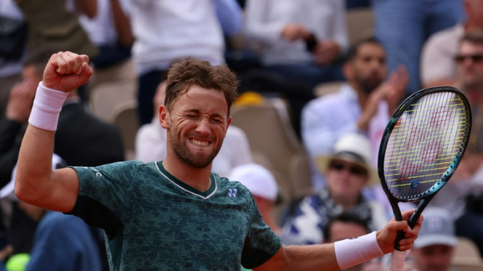 Roland-Garros: Ruud qualifié pour son premier quart en Grand Chelem, en écartant Hurkacz 