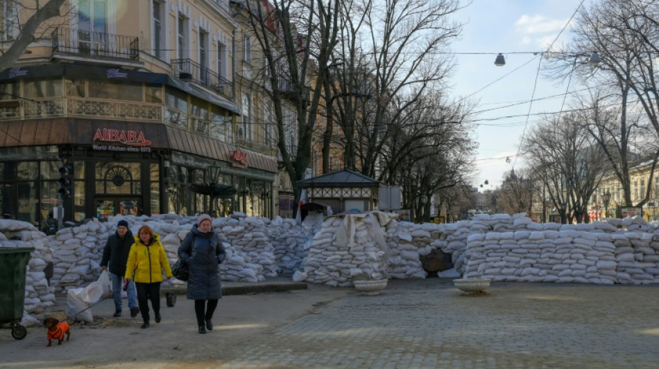 War disfigures the cities of southern Ukraine