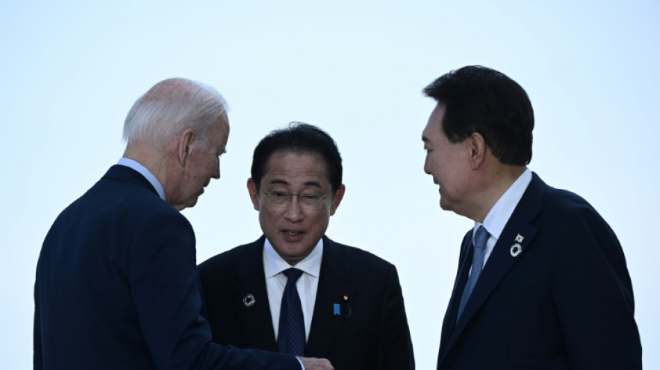 Biden celebra 'nova era' com Coreia do Sul e Japão