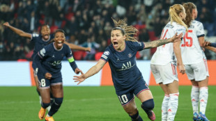 Ligue des Champions dames: le PSG force la porte des demi-finales