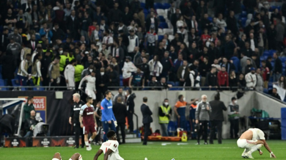 Ligue Europa: humilié à domicile par West Ham, Lyon tombe de haut