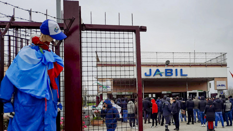 Jabil, parte l'iter per il licenziamento di 413 lavoratori