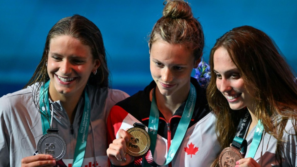 Natation: McIntosh remporte un duel d'adolescentes