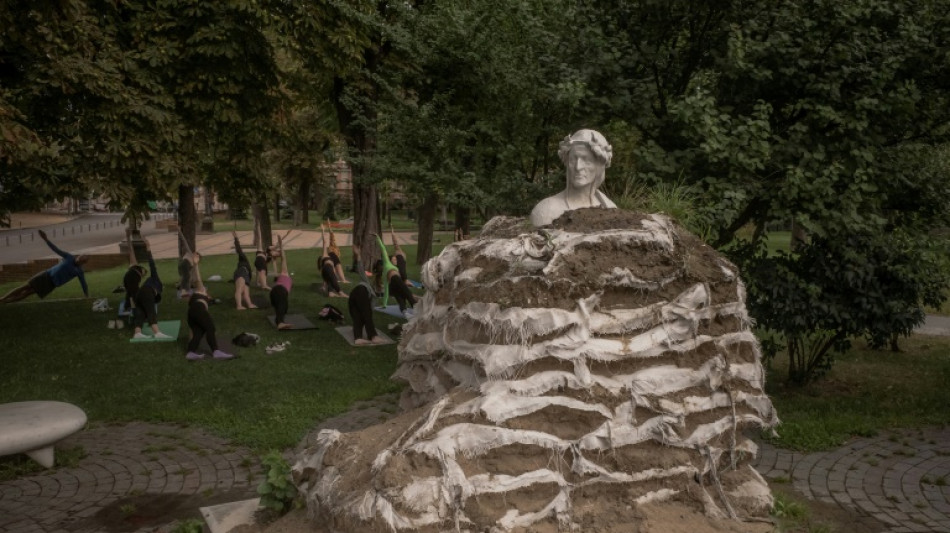 Zelensky destitui ministro da Defesa em plena contraofensiva sobre a Rússia