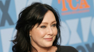 Shannen Doherty, estrella de "Beverly Hills: 90210", fallece a los 53 años por un cáncer 