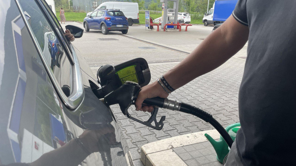 Prezzi stabili sulla rete dei carburanti