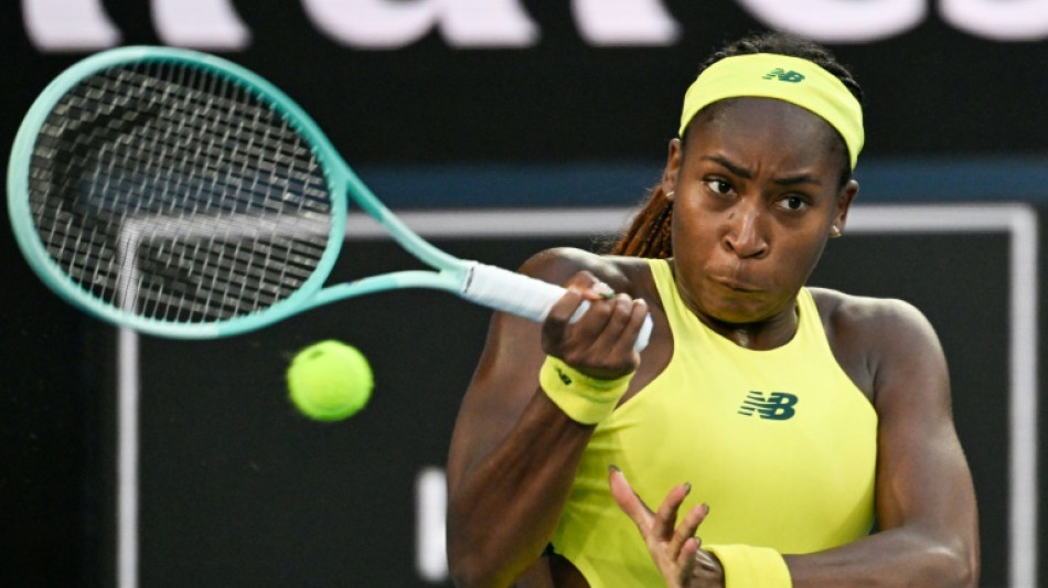 Imperious Gauff rolls past Fernandez into Australian Open last 16