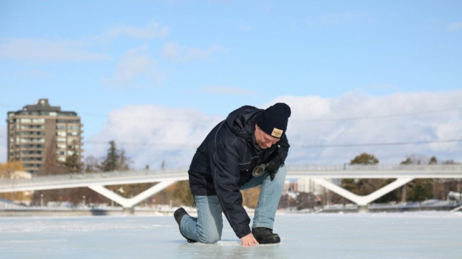 Un invierno demasiado suave en Canadá impide abrir la mayor pista de patinaje del mundo