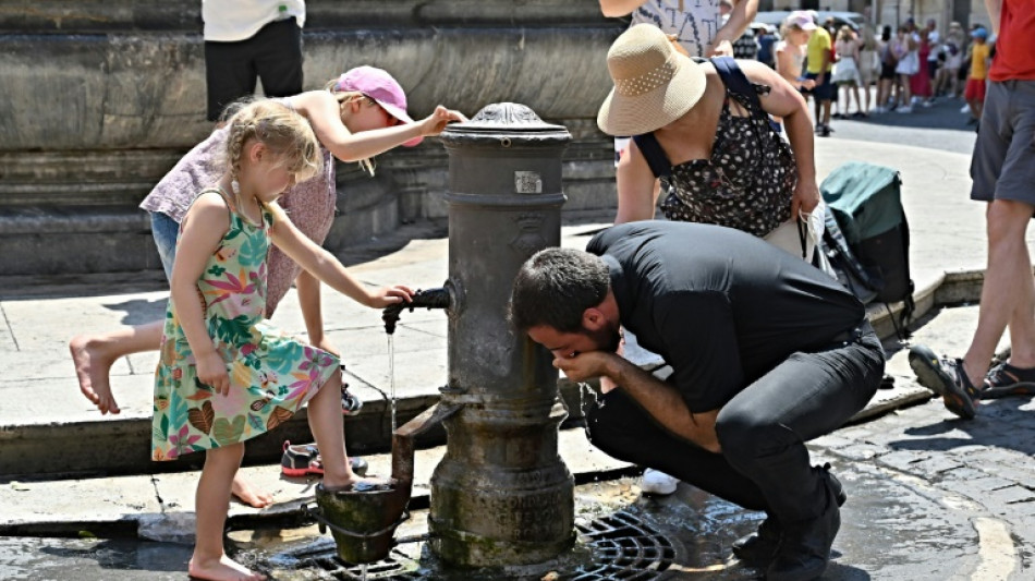 Canicule en Europe: record à plus de 40° au Royaume-Uni, feux toujours dévastateurs