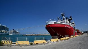 Navio humanitário 'Ocean Viking' resgata 438 migrantes no Mediterrâneo