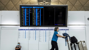 Hong Kong levanta la cuarentena obligatoria por covid para la llegada de extranjeros