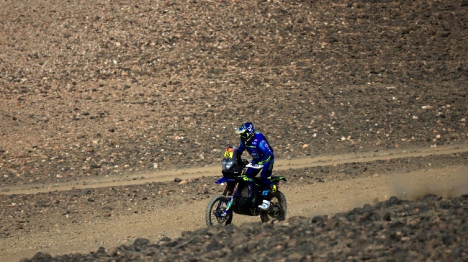 Santolino, en motos, logra la primera victoria española en el Dakar-2025