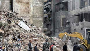 Ocho muertos en el derrumbe de un edificio en El Cairo