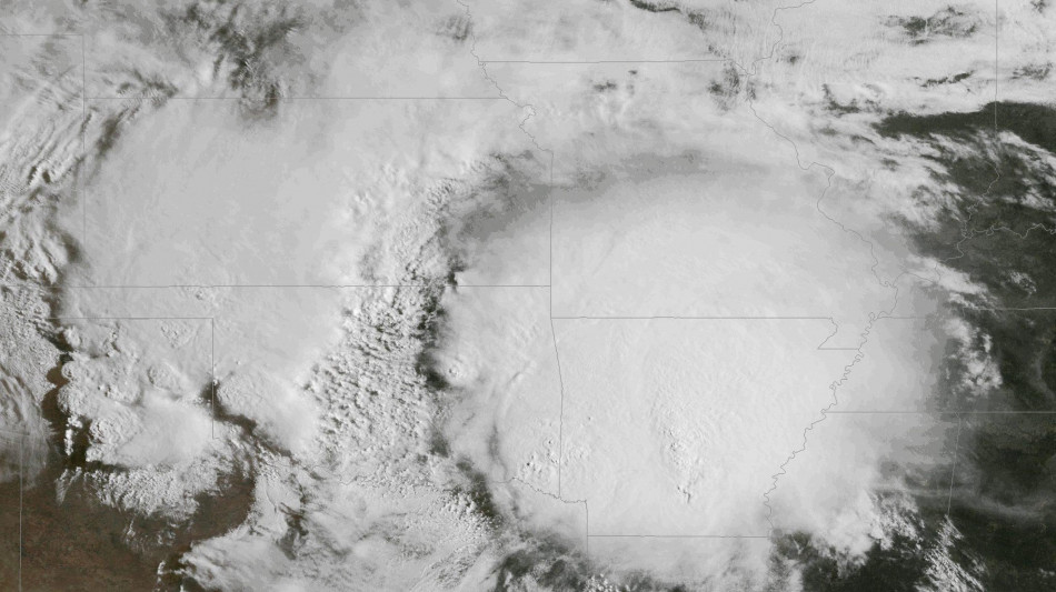 Maltempo Usa, emergenza in 7 Stati, il Kansas il più colpito