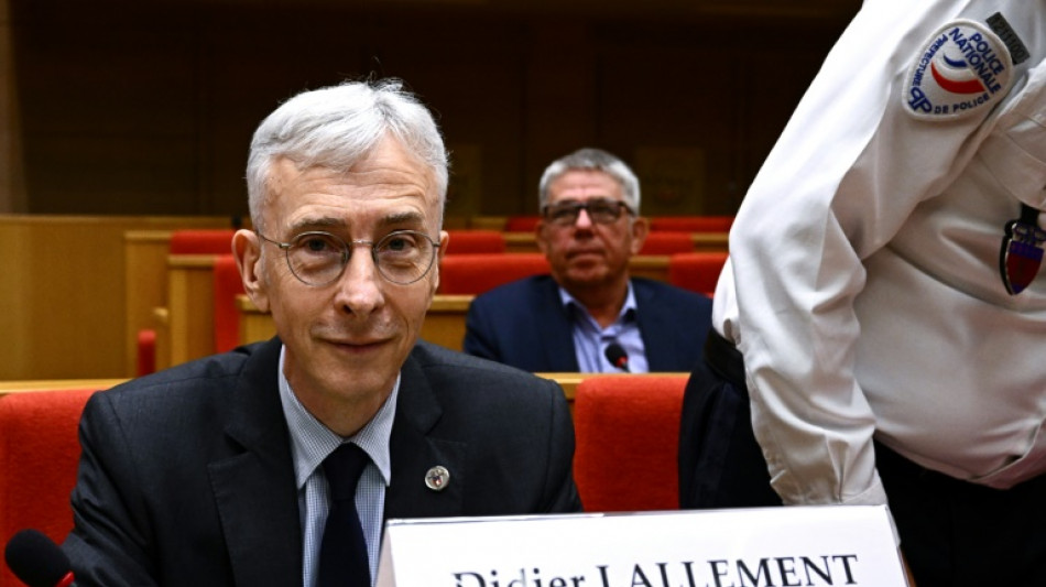 Stade de France: le préfet Lallement reconnaît "un échec" et des chiffres imprécis