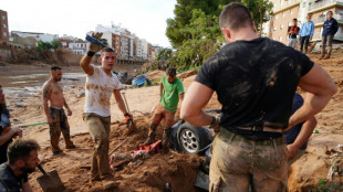 Spain sends thousands more troops to flood-hit region