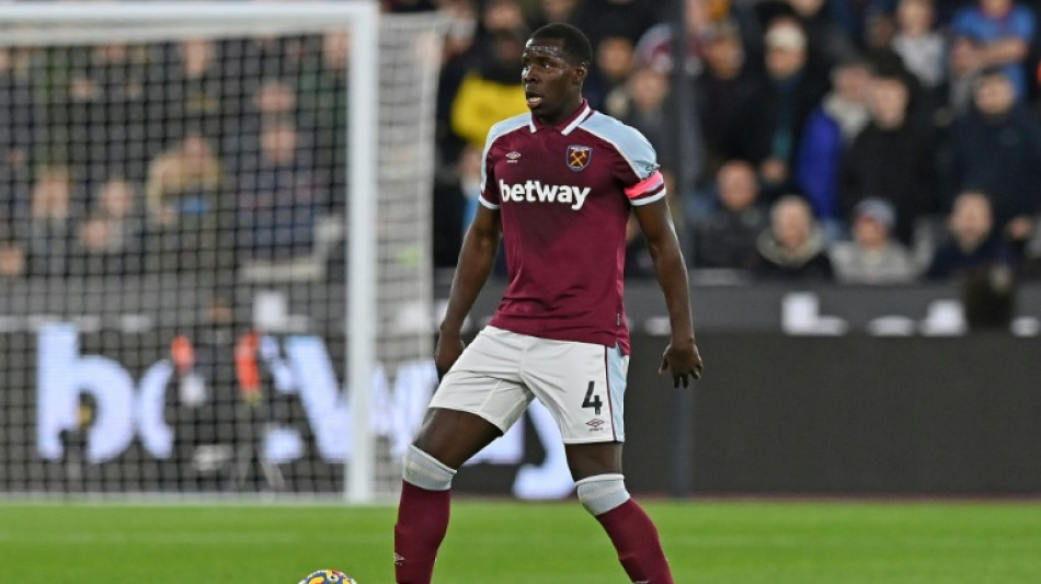 West Ham start Zouma despite cat controversy