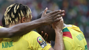 CAN: Le Cameroun et Aboubakar se contentent d'un but mais terminent premier