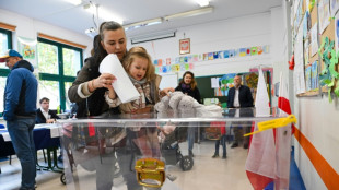 Polônia vai às urnas para definir futuro das relações com UE e Ucrânia