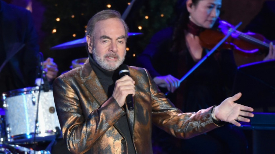 El cantante Neil Diamond vende su catálogo musical completo a Universal