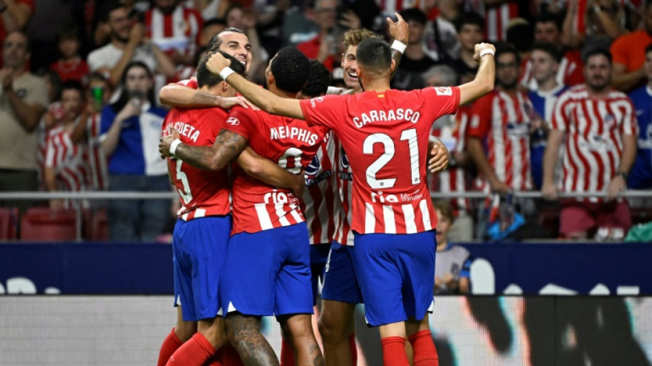 El Atlético de Madrid golea 3-1 al Granada en su debut liguero y se pone líder