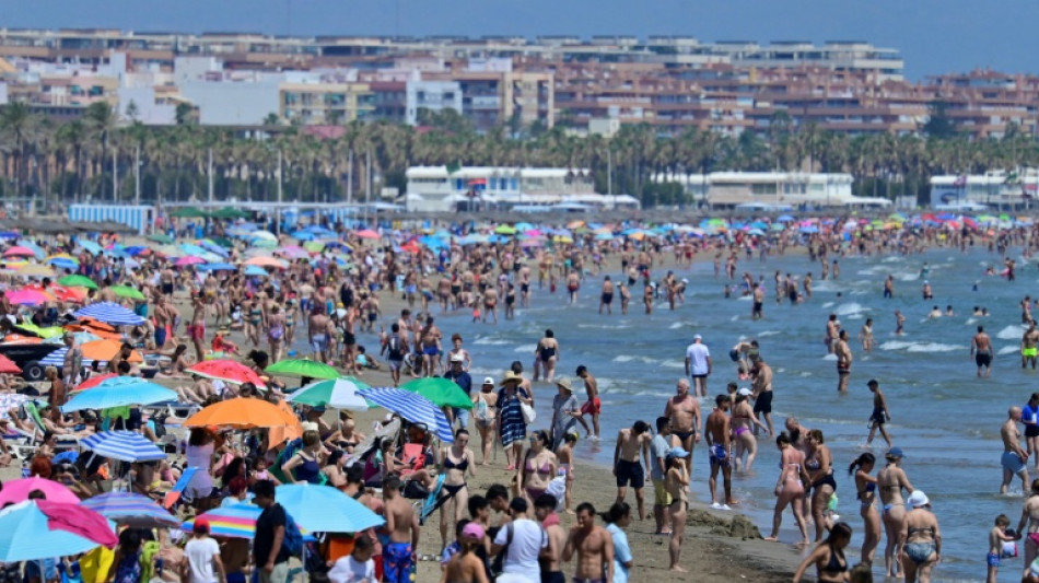 Recorde de 94 milhões de turistas estrangeiros visitaram a Espanha em 2024