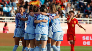 España derrota 3-0 a China en preparación para Mundial femenino de fútbol